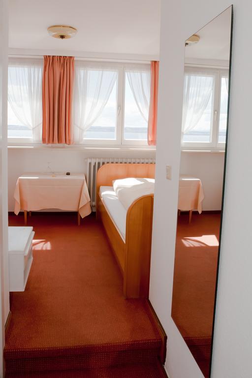 Hotel Landhaus Messmer Hagnau am Bodensee Kamer foto